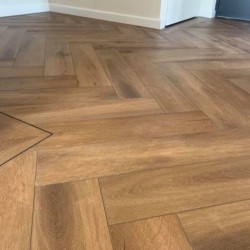 Callisto Visgraat 4200 Natural Oak Dark dryback pvc