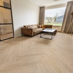 Floer Walvisgraat Click PVC - Gaia Grijsbeige click pvc